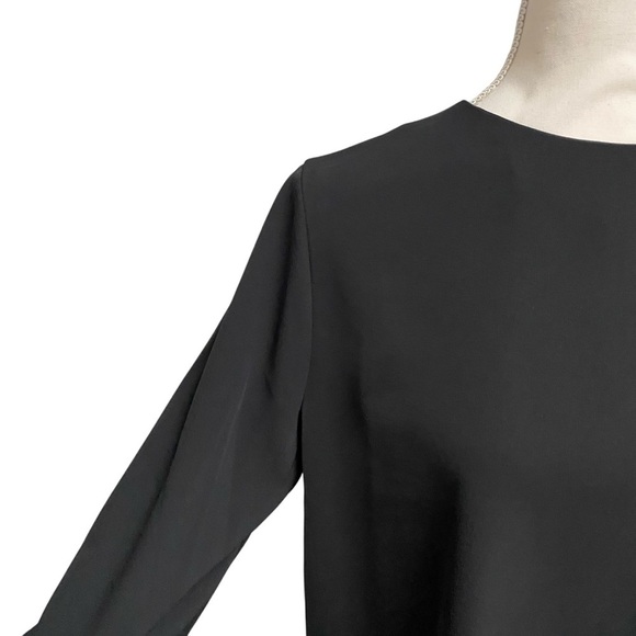 Carmen Marc Valvo Black Ruffle Bell Sleeve Blouse Sz 6 Elegant Statement Top NWT - Picture 5 of 14
